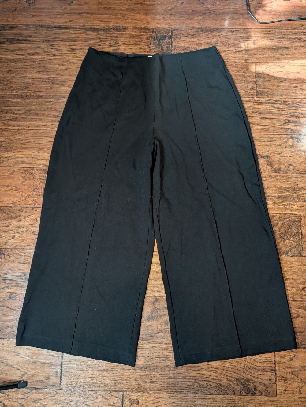 Spanx Wide Leg Crop Black Pants